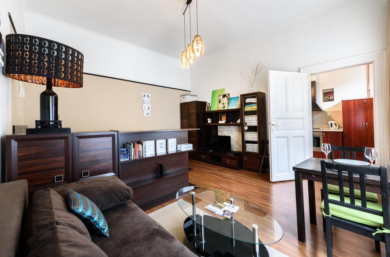Art Dream Apartment บูดาเปสต์ ภายนอก รูปภาพ