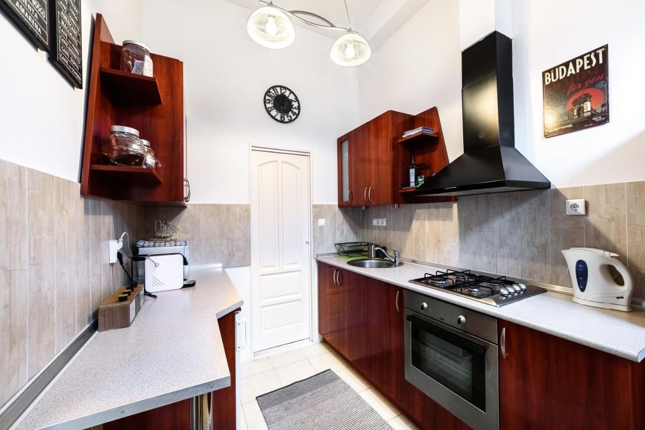 Art Dream Apartment บูดาเปสต์ ภายนอก รูปภาพ